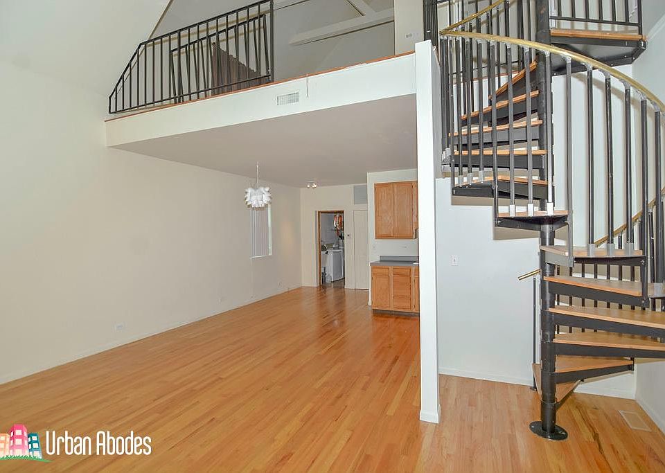 1st image of 2657 W Huron St #Ua2