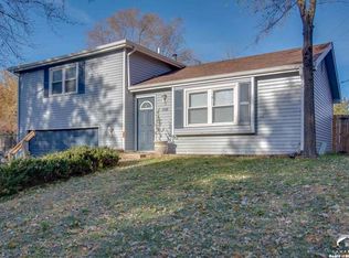2505 Cimarron Dr, Lawrence, KS 66046