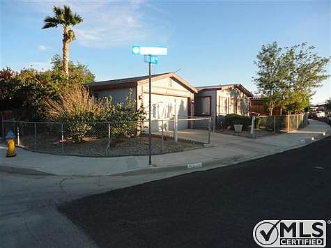 4th image of 15649 Nassau Ln
