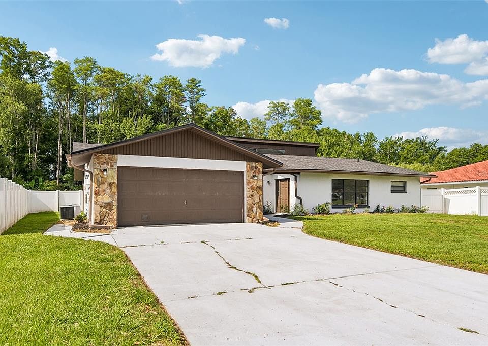 1st image of 4545 Debbie Ln