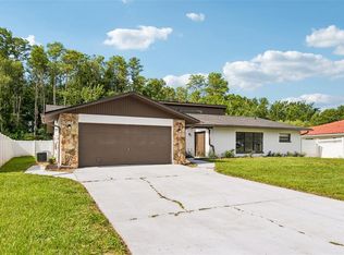 4545 Debbie Ln, Lutz, FL 33559