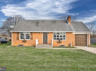 225 Edgewood Rd, York, PA 17402