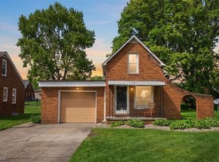 1528 Stepney St, Niles, OH 44446