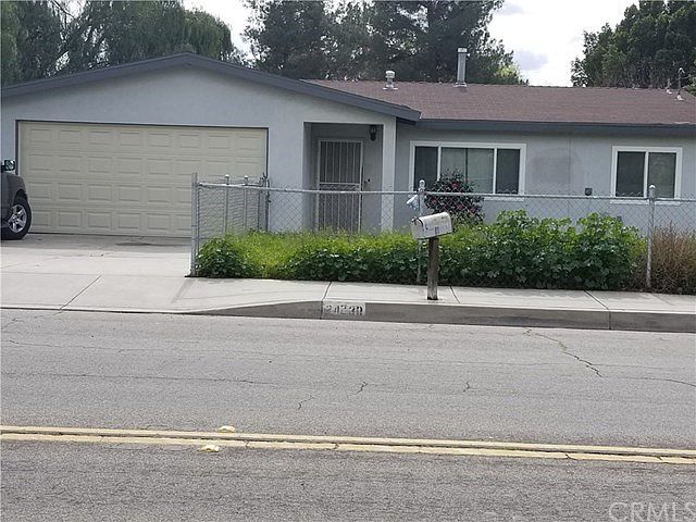 1st image of 24239 Fir Ave