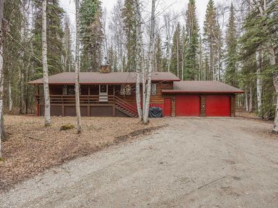 2803 Eddie Ln, North Pole, AK, 99705