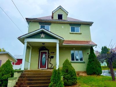 412 E Cedar Ave, Connellsville, PA, 15425