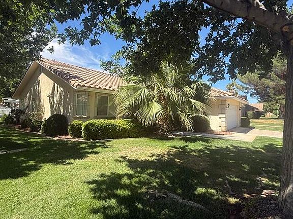2nd image of 1825 W Mathis Park Pl #46