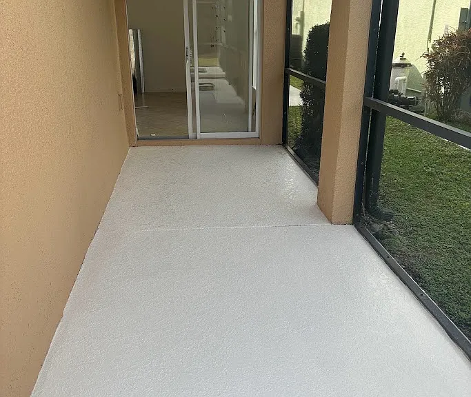 244 Hammock Ct — Photo 16
