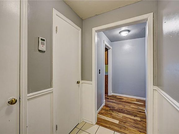 4th image of 4101 Monica Dr