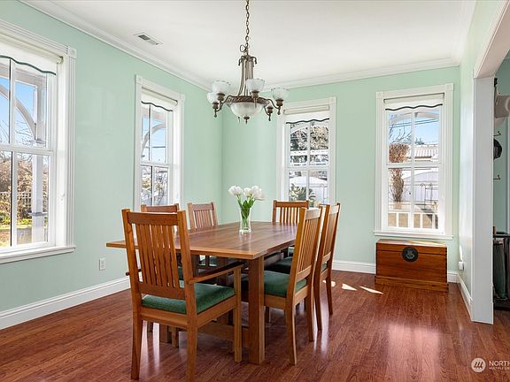 4th image of 602 NE Haller Street