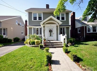 1st image of 16 Nassau Blvd