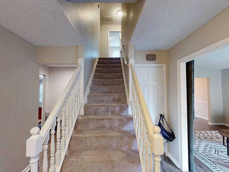 4936 Fountain Hall Dr — Photo 16
