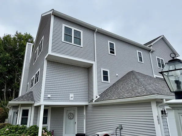 605 White Cliff Dr #605, Plymouth, MA 02360