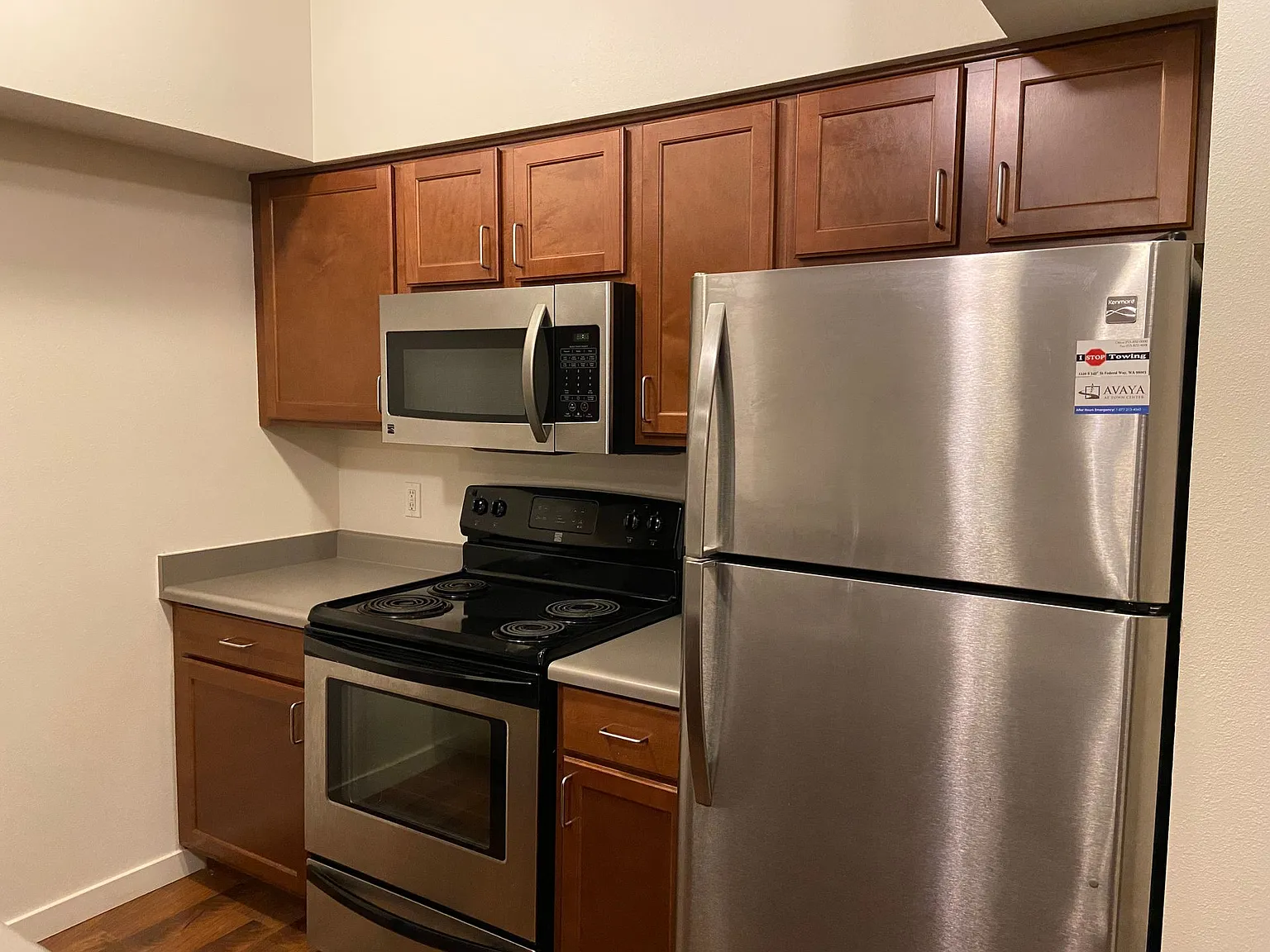 Avaya at Town Center Apartments — Photo 4