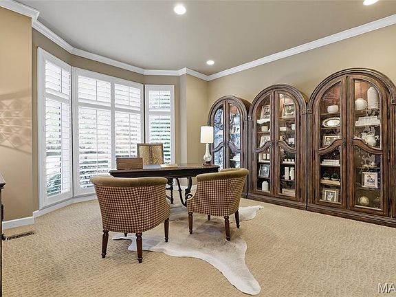 5th image of 1482 Country Lake Estates Dr