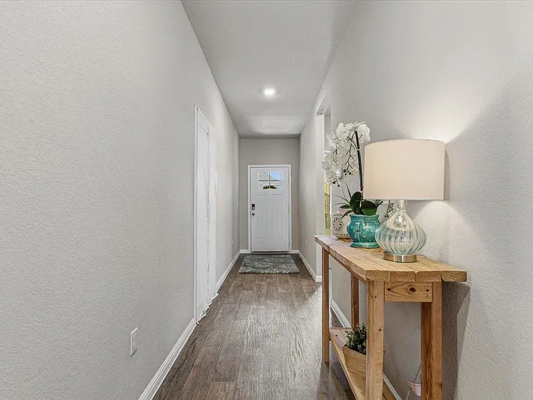 112 Rainmaker Cv — Photo 13