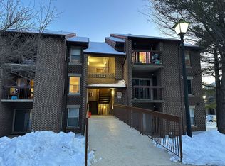 7804 Guildberry Ct APT 303, Gaithersburg, MD 20879