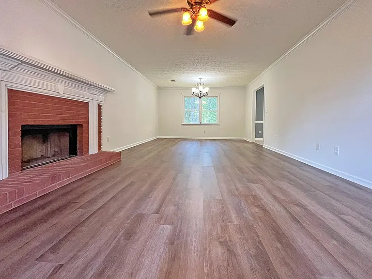 3060 Oak Meadow Dr — Photo 8
