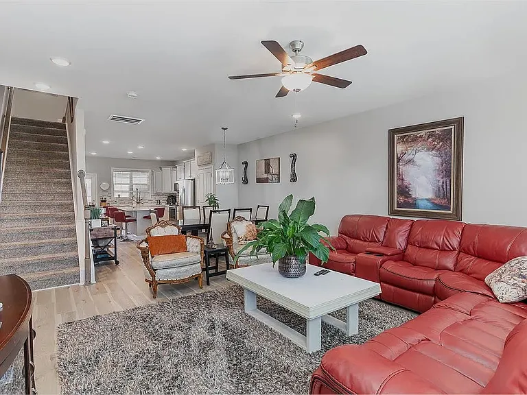 1006 Gateway Commons Cir — Photo 18
