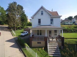 910 Vine St, Monessen, PA 15062