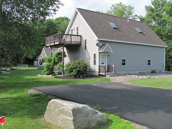 Detached Barn Rear View