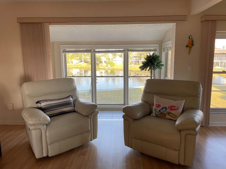 Peppertree Dr