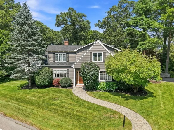 62 Walnut Rd, South Hamilton, MA 01982