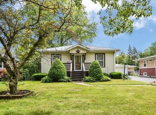 43 N Yale Ave, Villa Park, IL