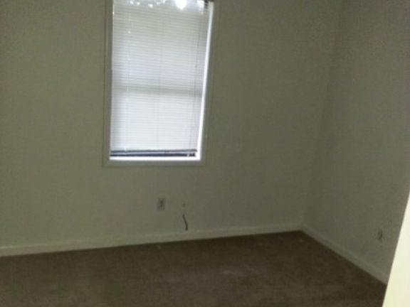 2nd image of 2922 Lakemont Dr SW