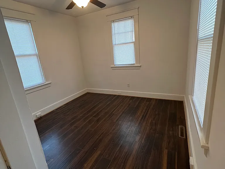 1108 Highland View Ave — Photo 10