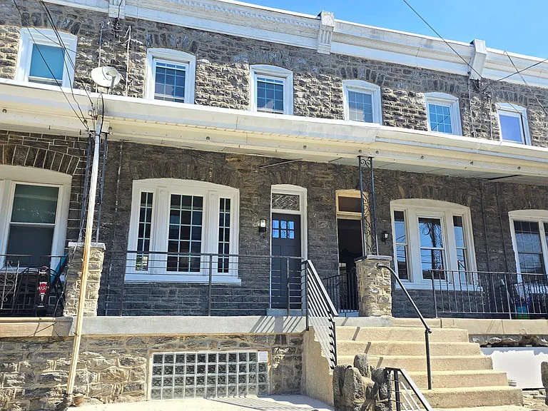 4121 Tower St — Photo 1