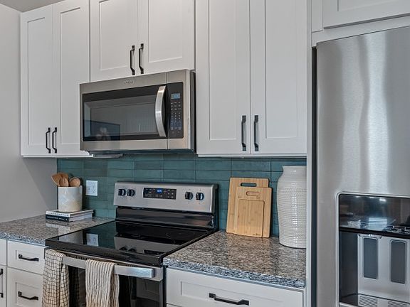 3rd image of 9246 Headwaters Ave #5433-220