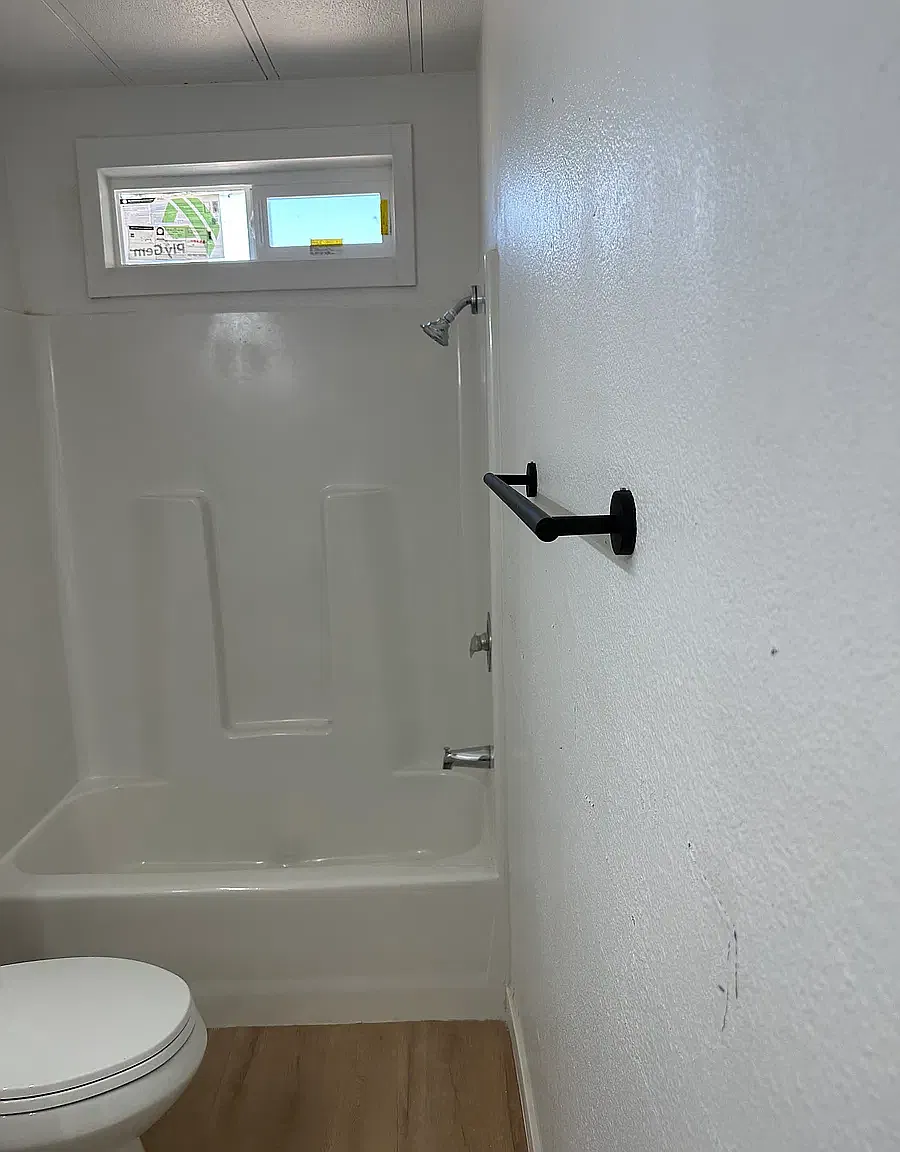 3 bed, 1350 sqft, $1,400 — Photo 3