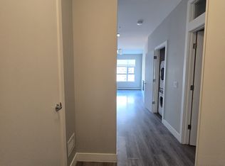 515 4th Ave NE #410, Calgary, AB T2E0J9