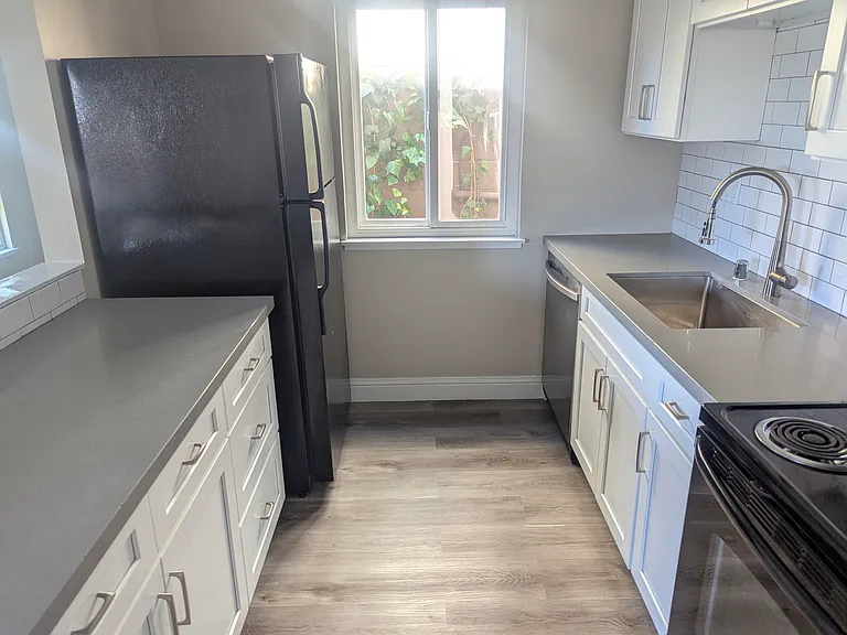 407 Orange St — Photo 10
