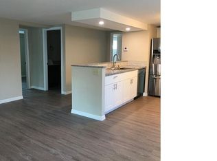 1085 Peak Rd, Lake Worth, FL 33462