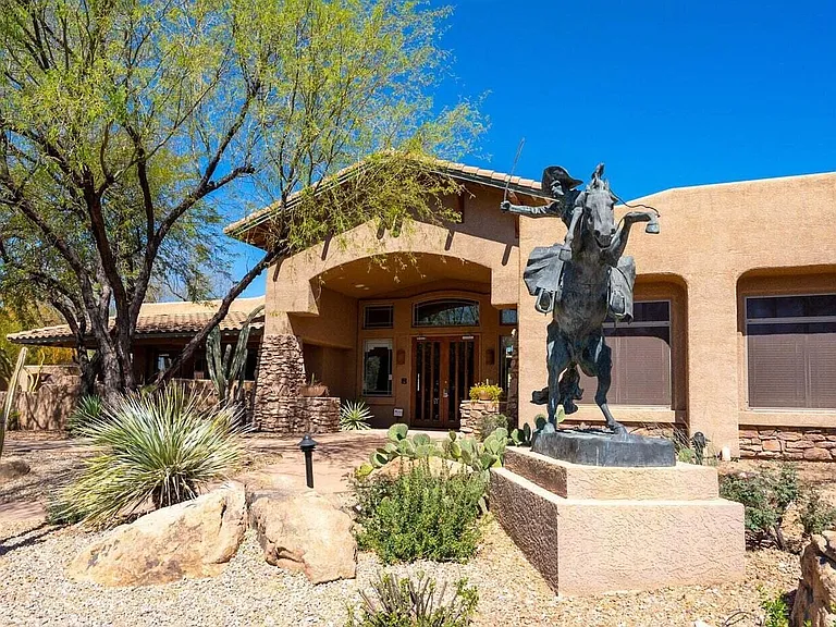11500 E Cochise Dr #1010 — Photo 30