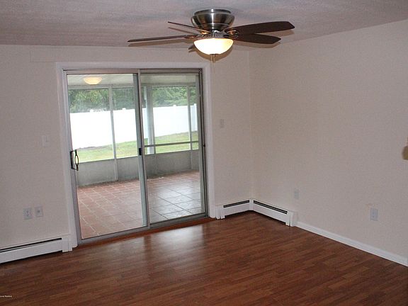 4th image of 254 Admiral Ave