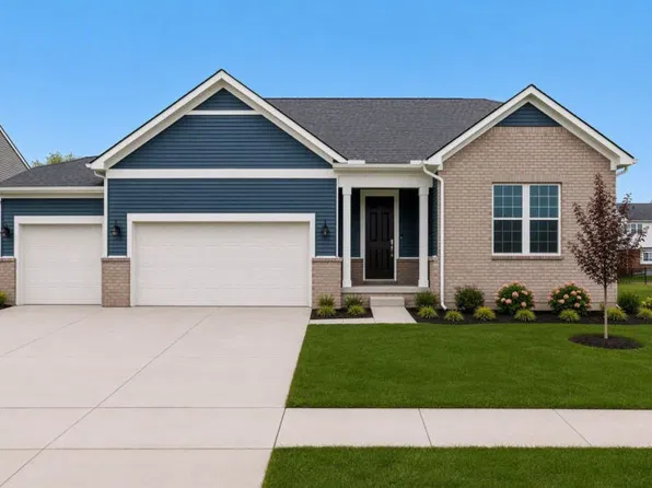 50745 Crusader Dr, Macomb, MI 48044