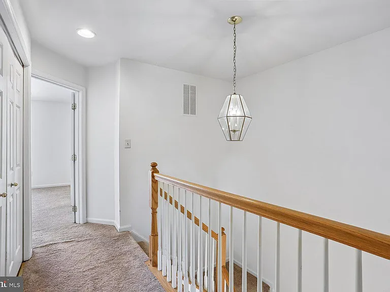 46 Waddington Ln — Photo 29