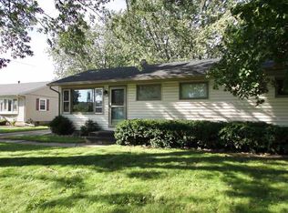 1529 Henderson Ave, Beloit, WI 53511