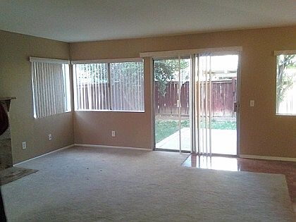 5th image of 11361 Larchwood Dr
