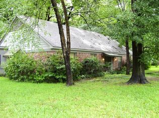 710 Burke St, Ashdown, AR 71822
