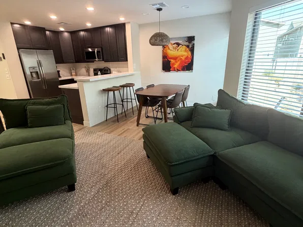 3228 W Glendale Ave APT 109, Phoenix, AZ 85051