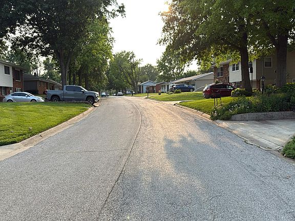 5th image of 625 Saint Paul Dr