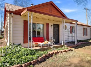 49 N Zuni St, Springerville, AZ 85938