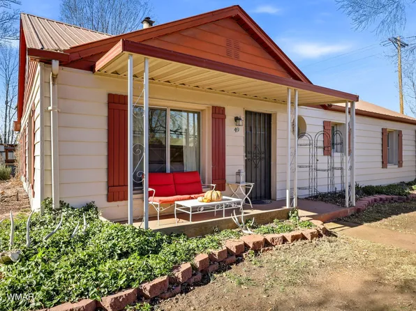 49 N Zuni St, Springerville, AZ 85938