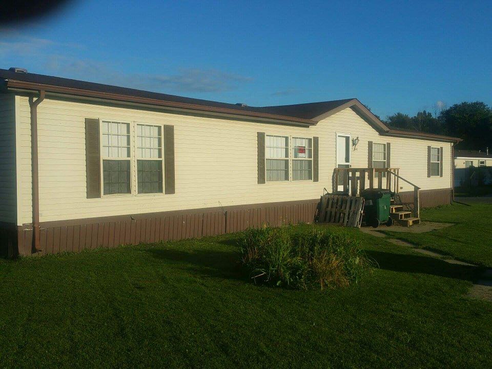 1st image of 449 Buchanan Dr