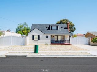 8151 Roosevelt Ave, Midway City, CA 92655