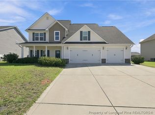 321 Cornhill Rd, Fayetteville, NC 28312